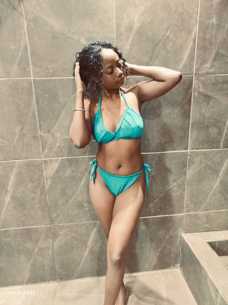 Huge collection of porn photos Amateur African Bikini by CaramelSeduisante’s (@CaramelSeduisante)