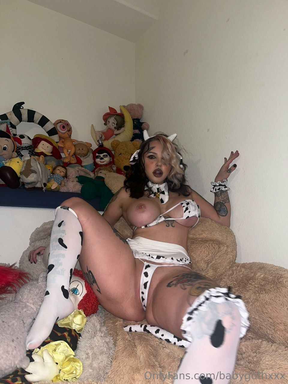 Huge collection of porn photos Boobs Brunette Brown Eyes Collar by Leaked OnlyFans’s (@Leaked-OnlyFans)