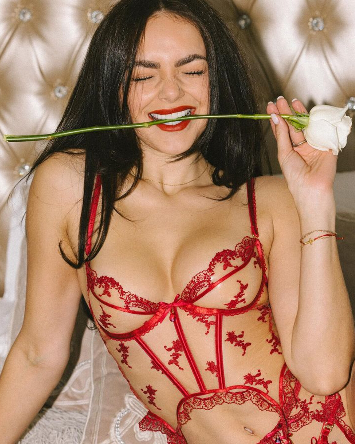 Huge collection of porn photos Bra belly Corset Lingerie by Leaked OnlyFans’s (@Leaked-OnlyFans)