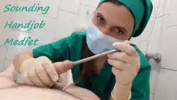 medical-gloves photo 2