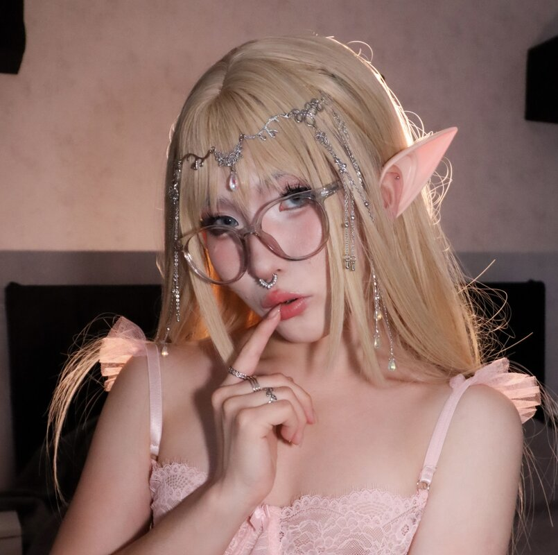 Huge collection of porn photos Blonde Blue Eyes Cute by amatemure’s (@amatemure)
