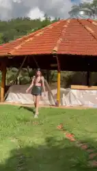 outdoor-showcase