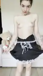 petite-chicks