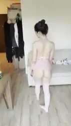 petite-chicks