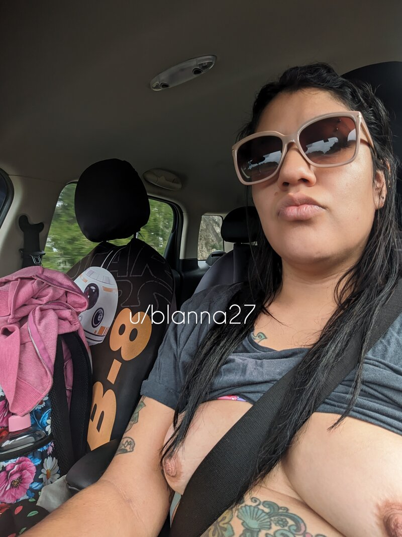 Huge collection of porn photos Boobs Brunette Flashing Hotwife by Blanna🍌Banana’s (@blannabanana)