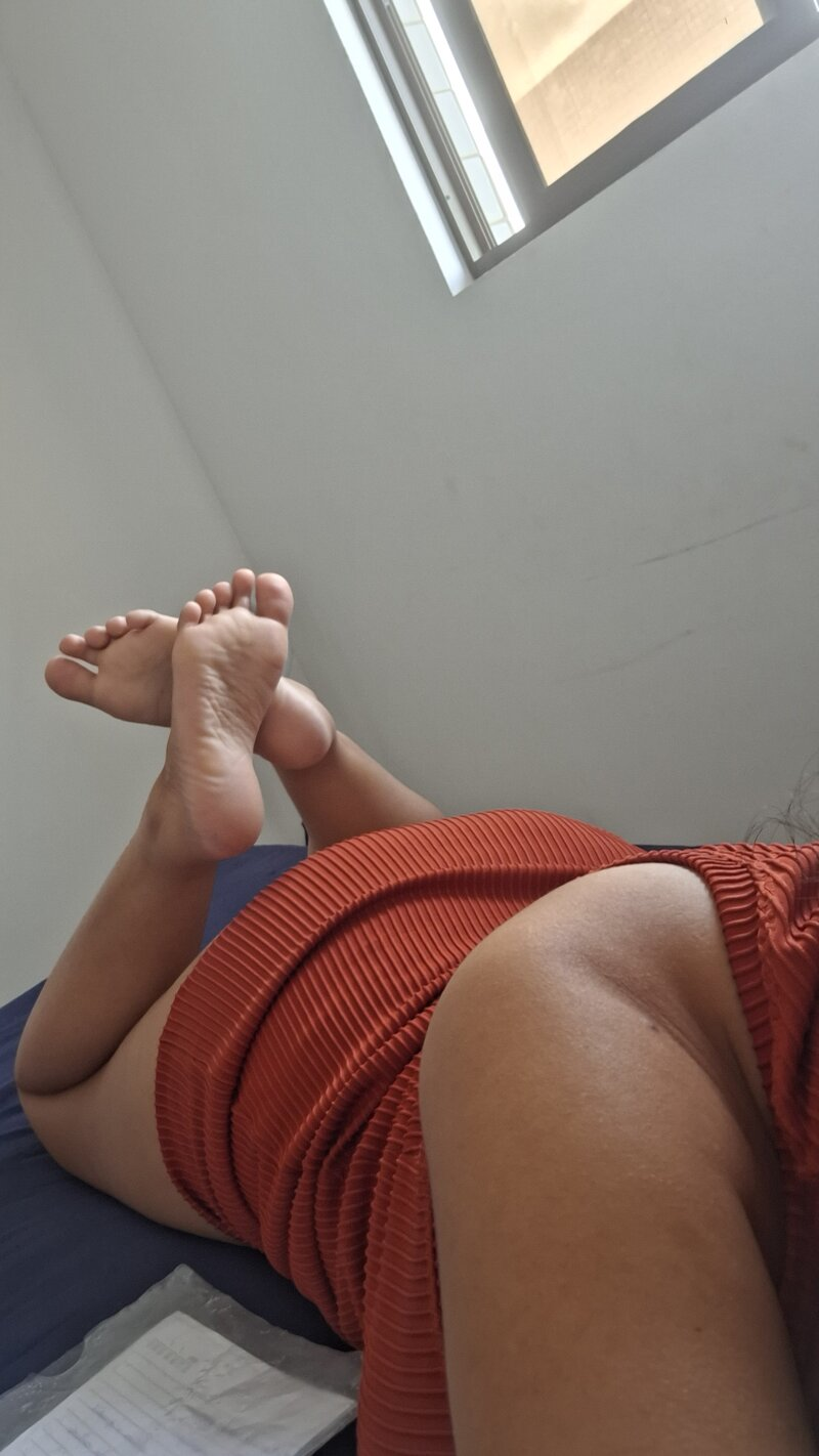 Huge collection of porn photos Ass Booty Feet Legs by Ester🍑’s (@dster_x)