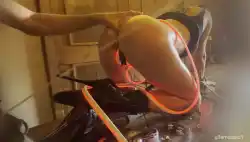 piss-sluts