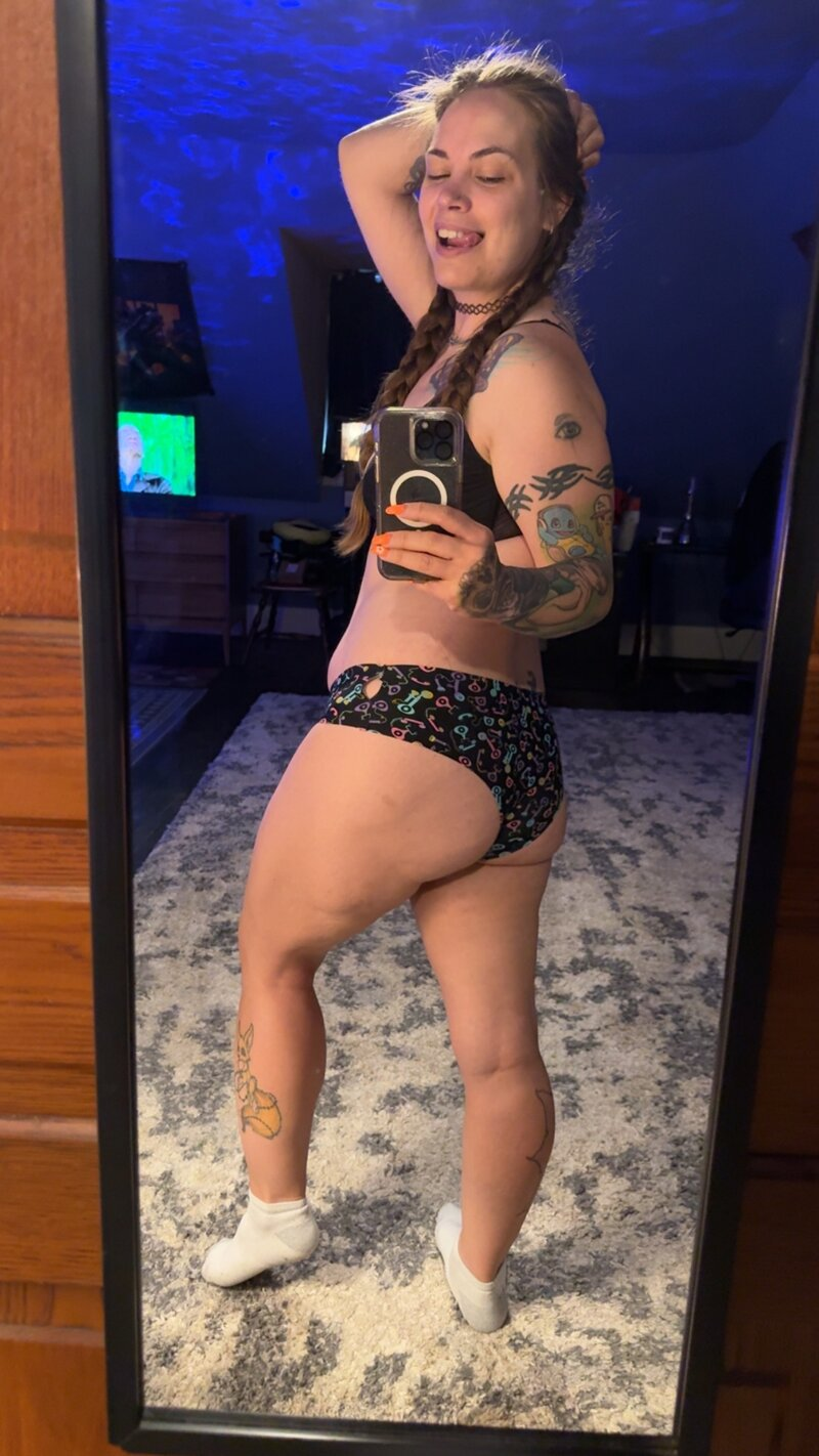 Huge collection of porn photos Babe Camgirl ManyVids PornHub by Leashy’s (@leashytwin)