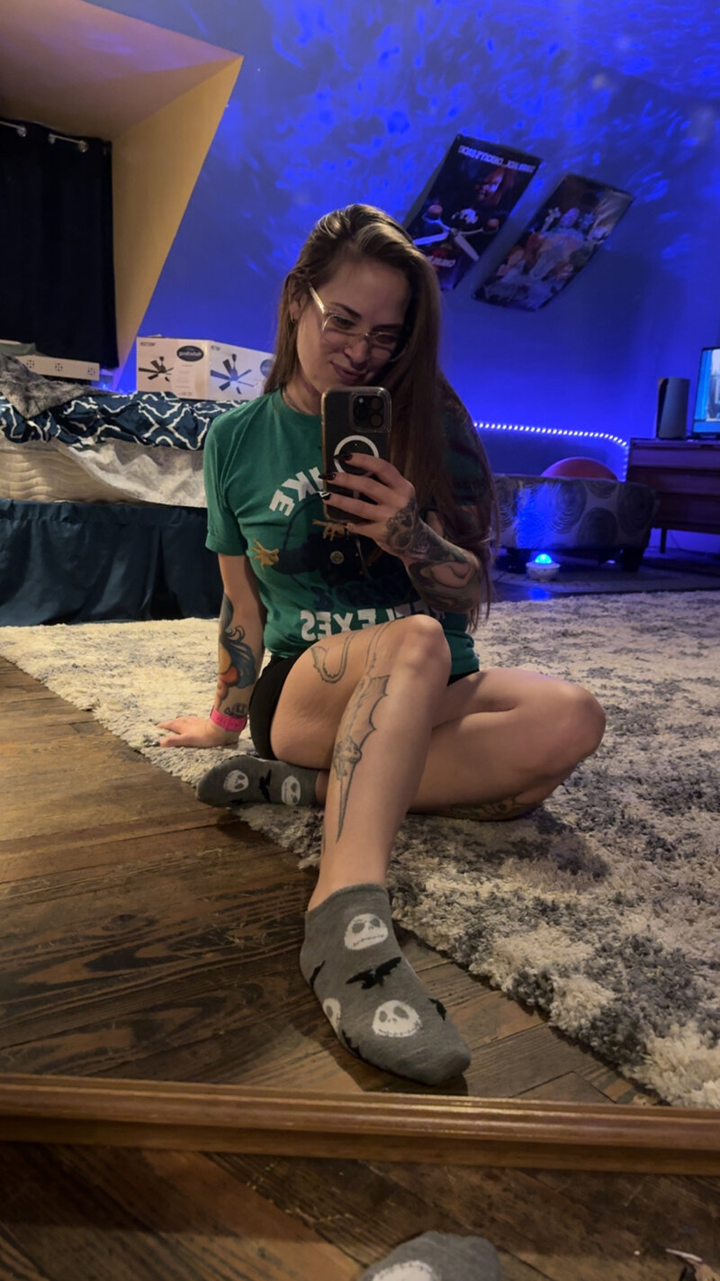 Huge collection of porn photos Glasses iWantClips Legs XVideos by Leashy’s (@leashytwin)