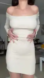 tight-skirts-and-dresses