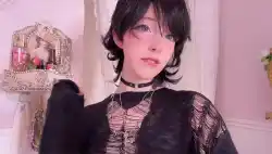 e-girls photo 1