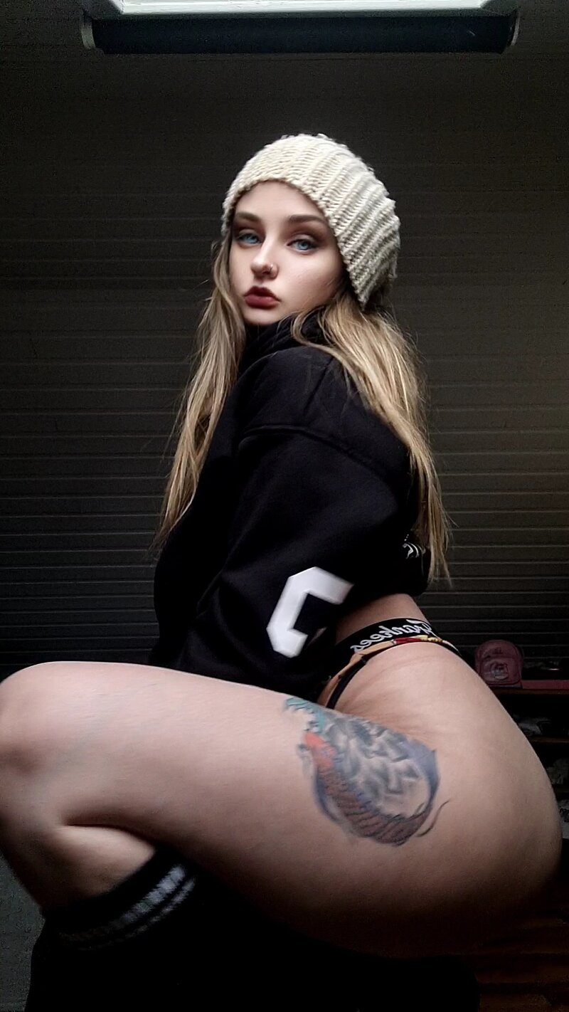 Huge collection of porn photos Ass Amateur Big Ass Blonde by Seduchess’s (@seduchess)