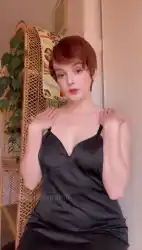 short-hair-chicks