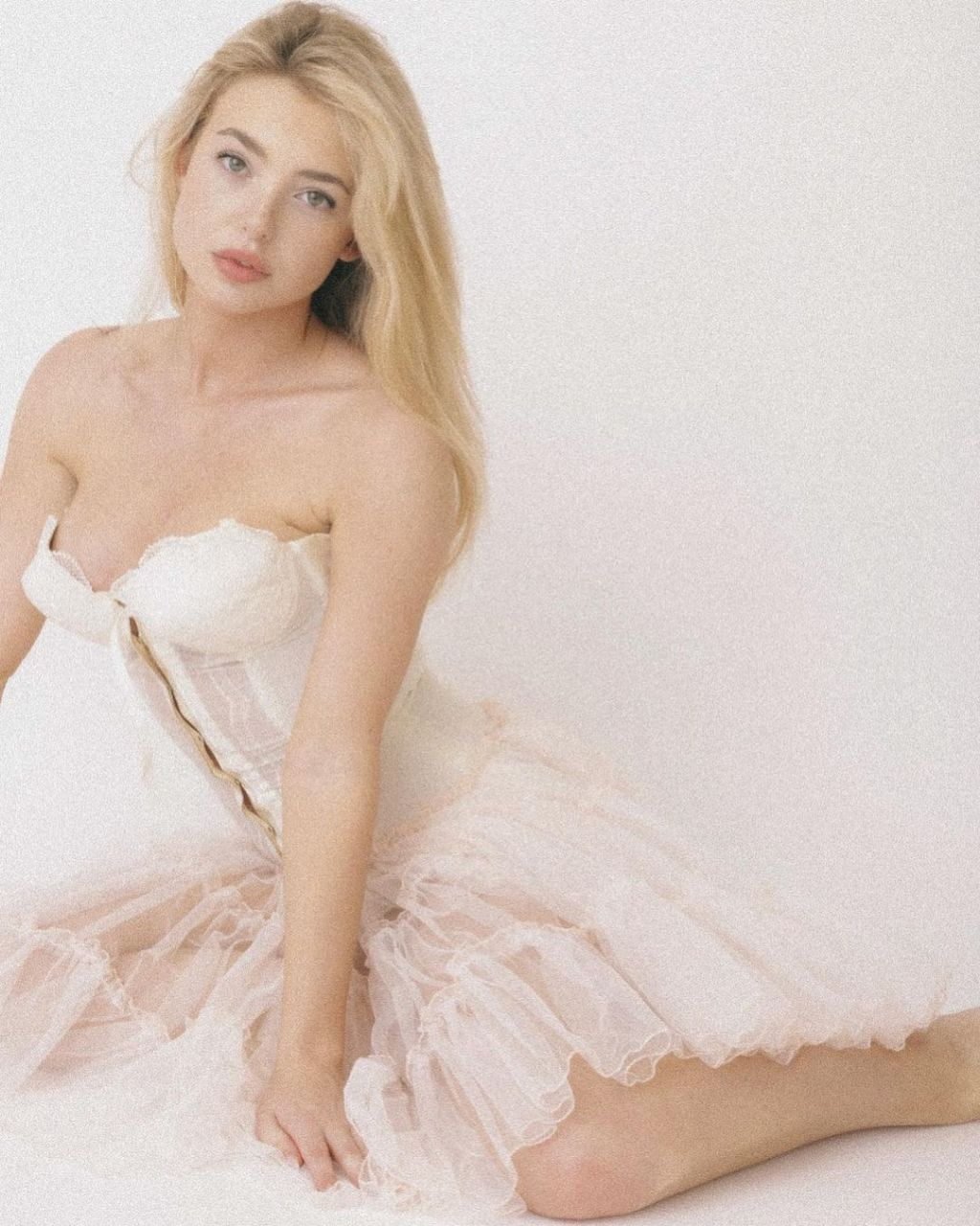 Huge collection of porn photos Babe Blue Eyes Beautiful Beautiful Agony by TikTokers’s (@tiktokers)