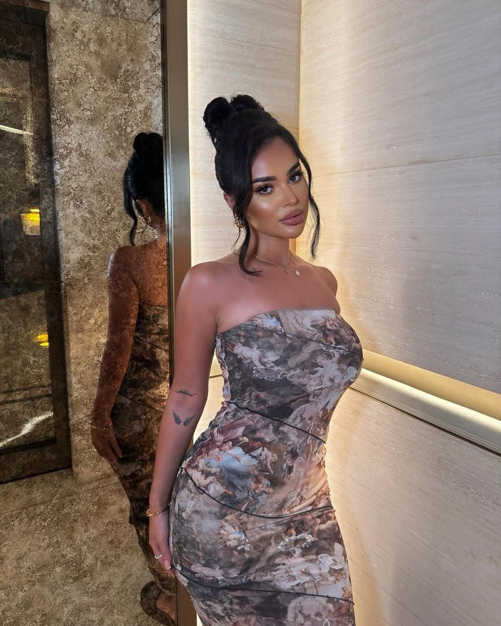 Huge collection of porn photos Boobs Brunette Beautiful Dress by TikTokers’s (@tiktokers)