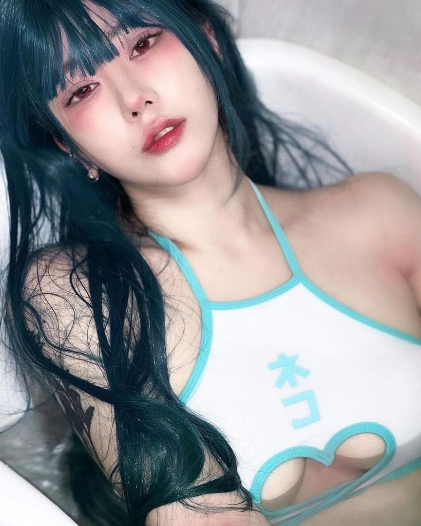 Huge collection of porn photos Asian Bathtub Braless by TikTokers’s (@tiktokers)