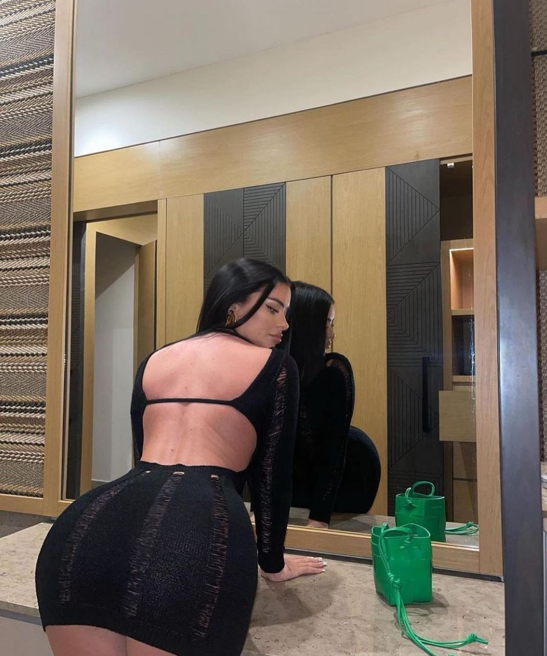 Huge collection of porn photos Big Tits Big Ass Brunette Bareback by TikTokers’s (@tiktokers)