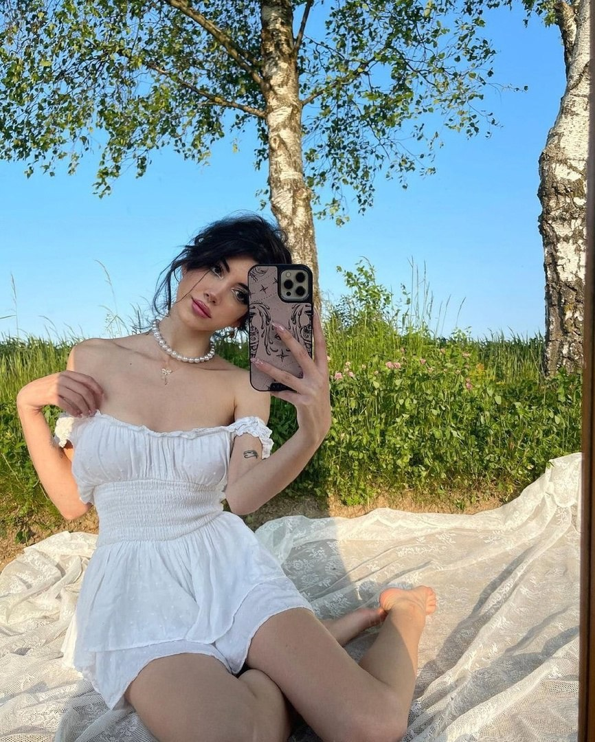 Huge collection of porn photos Dress Phone Selfie by TikTokers’s (@tiktokers)