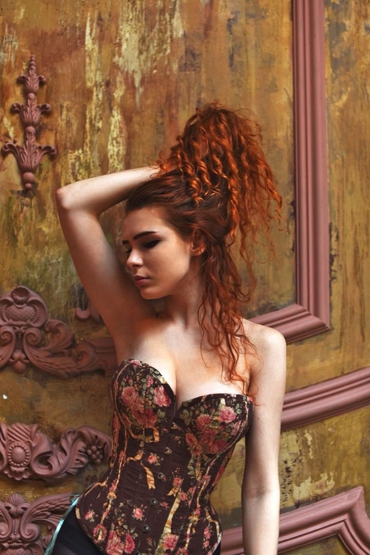 Huge collection of porn photos Curly Hair Corset Female by TikTokers’s (@tiktokers)