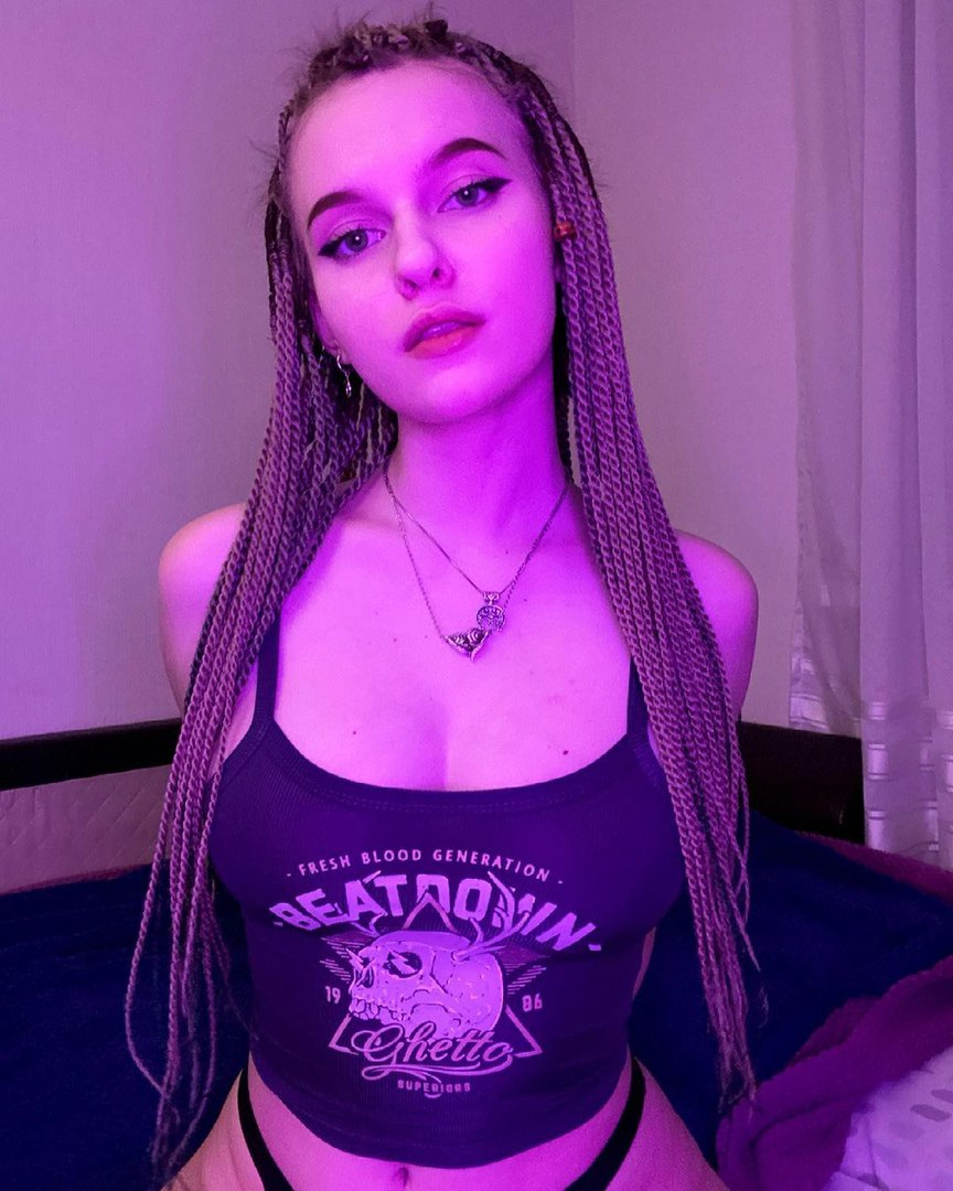 Huge collection of porn photos Female Long Hair Makeup by TikTokers’s (@tiktokers)