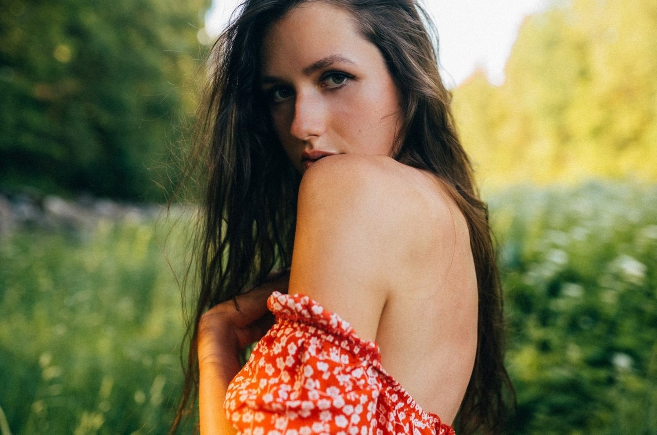 Huge collection of porn photos Brunette Female Long Hair by TikTokers’s (@tiktokers)
