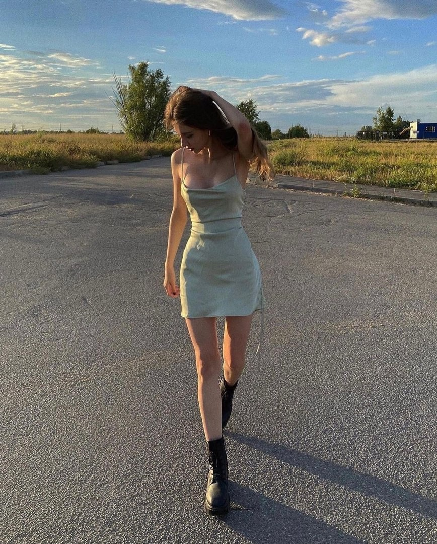 Huge collection of porn photos Boots Dress Outdoor Walking by TikTokers’s (@tiktokers)