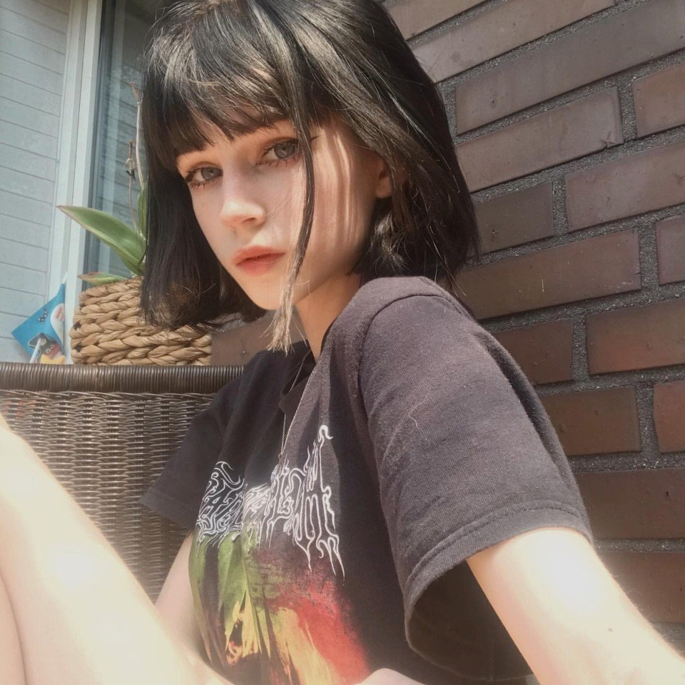 Huge collection of porn photos Brunette Black Bangs by TikTokers’s (@tiktokers)