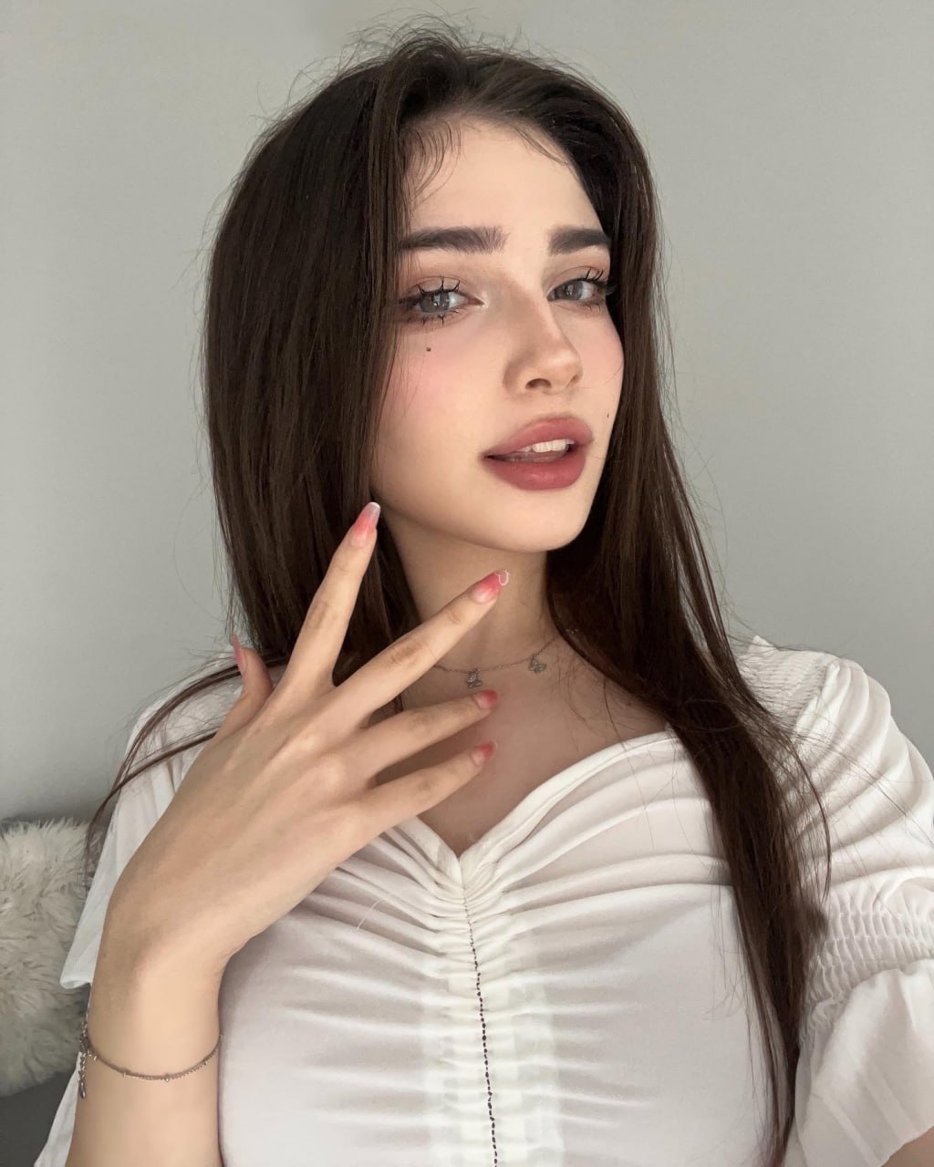 Huge collection of porn photos Braless Beautiful Female by TikTokers’s (@tiktokers)