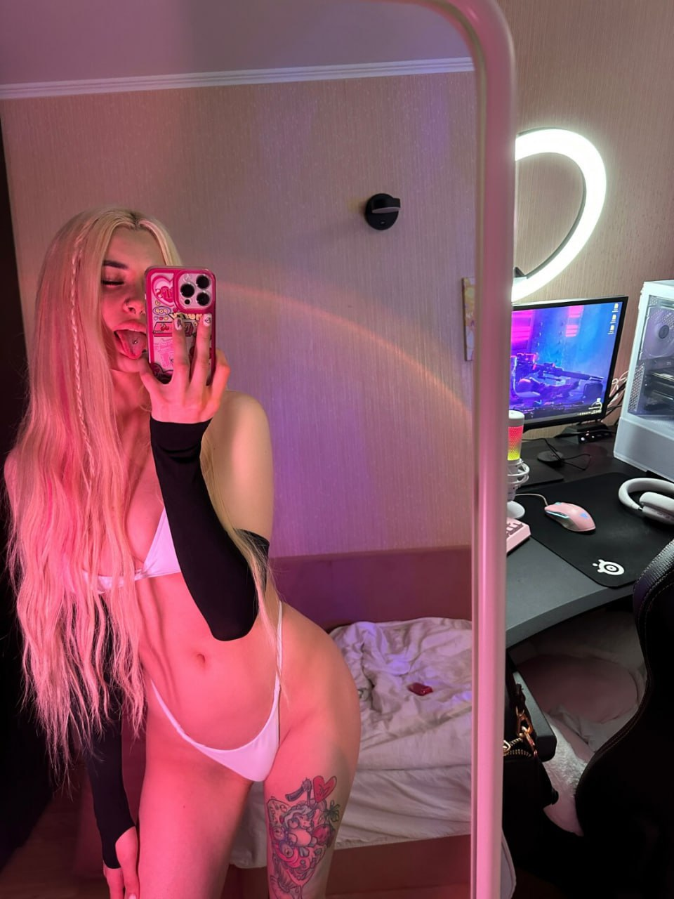 Huge collection of porn photos Blonde Babe Beautiful by TikTokers’s (@tiktokers)