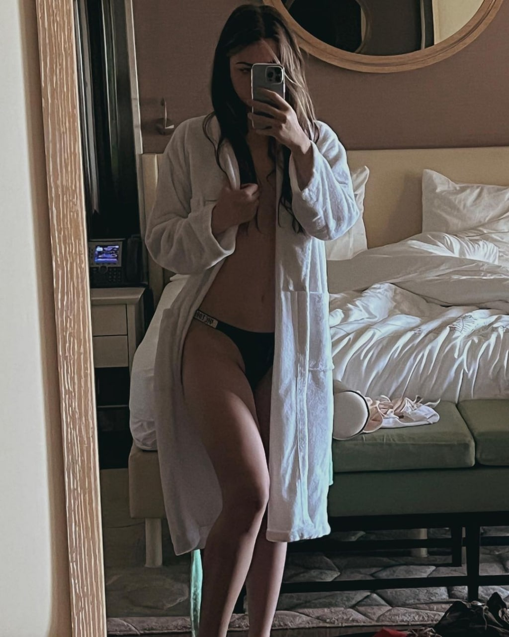 Huge collection of porn photos Amateur Brunette Bikini by TikTokers’s (@tiktokers)