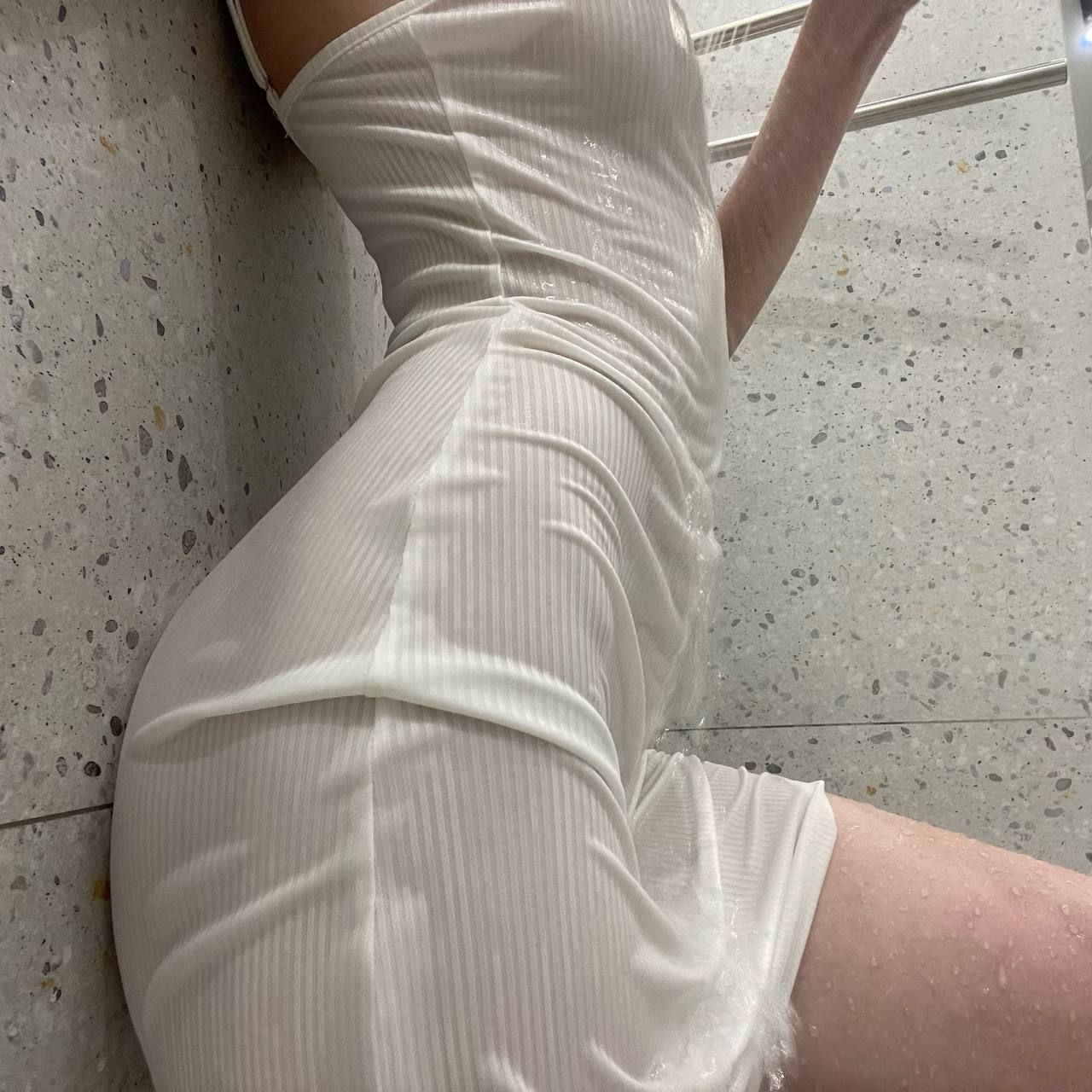 Huge collection of porn photos Ass Booty Bubble Butt Bathroom by TikTokers’s (@tiktokers)