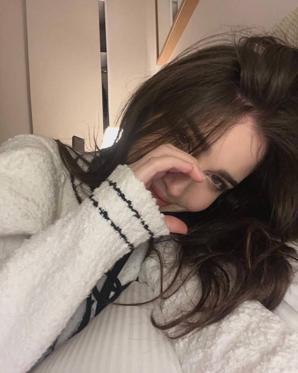 Huge collection of porn photos Amateur Brunette Babe by TikTokers’s (@tiktokers)