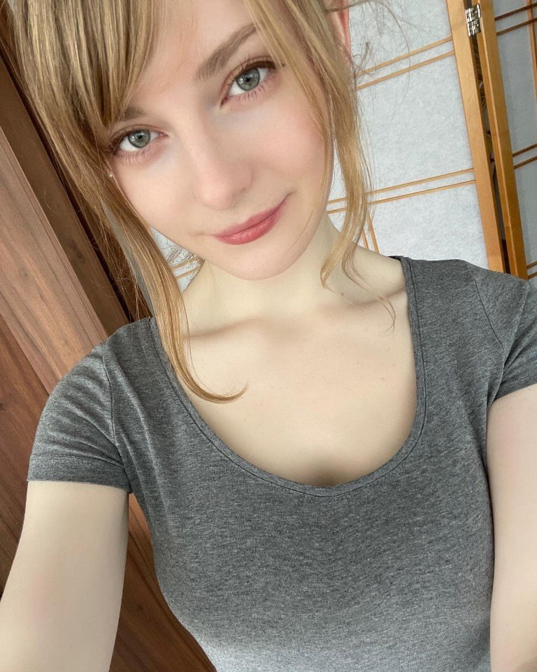 Huge collection of porn photos Blonde Beautiful Bangs Cute by TikTokers’s (@tiktokers)