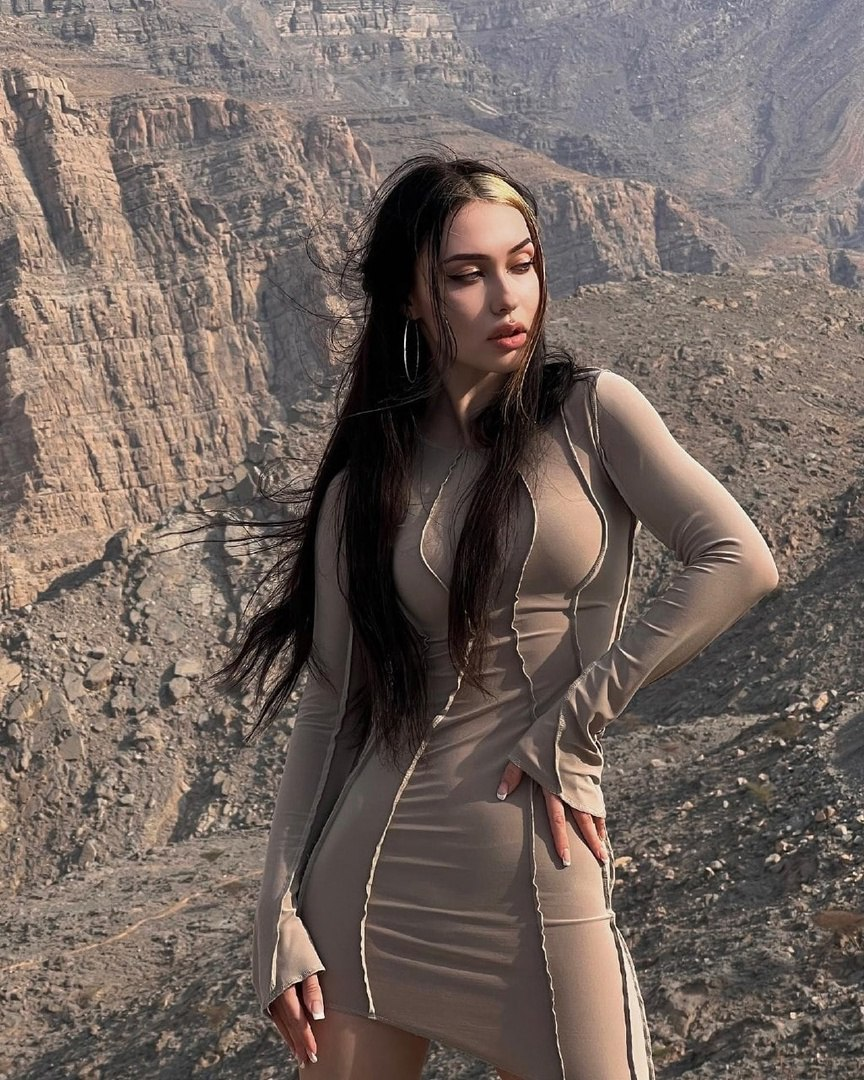 Huge collection of porn photos Brunette Dress Female by TikTokers’s (@tiktokers)