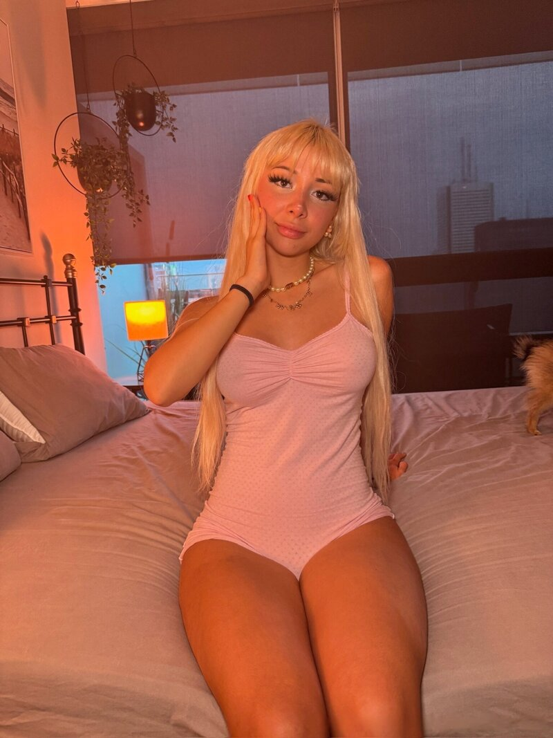 Huge collection of porn photos Amateur Blonde Body by Waifu Mia 💕’s (@waifumiia_only)