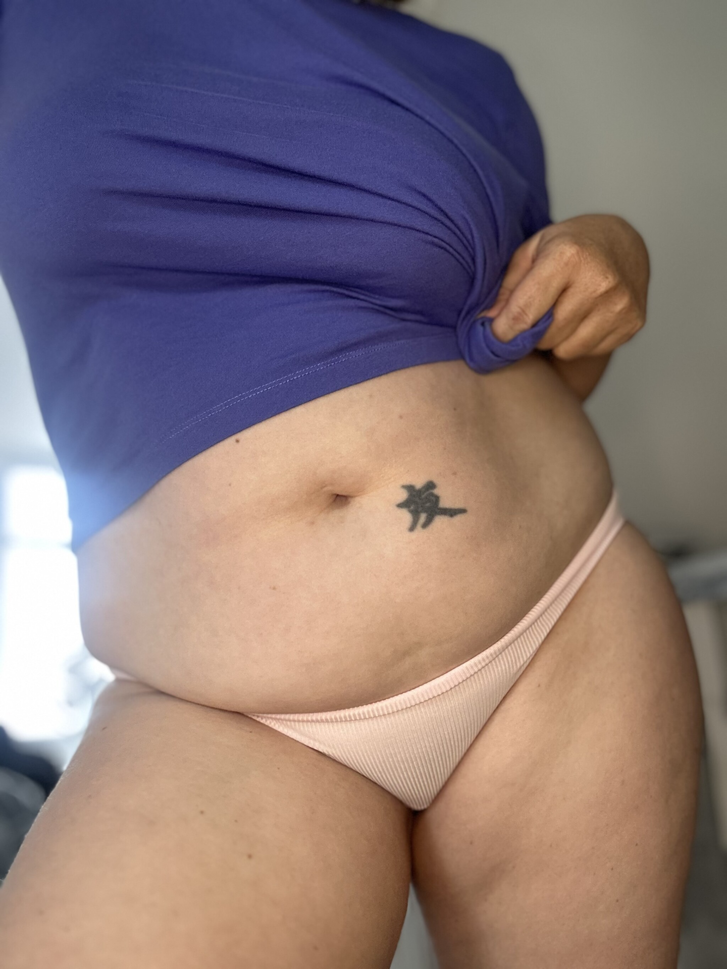 Huge collection of porn photos Amateur Armpits belly by Nicole 🦸‍♀️’s (@wiggymamma)
